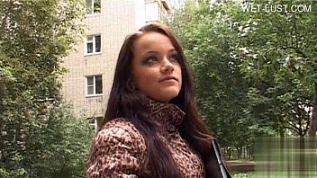セクシーな主婦の最初の絶頂ツバメ