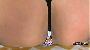 角質熟女はハビーとセックスするのが待ちきれません