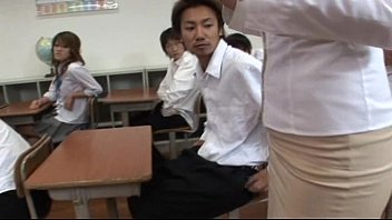 私の先生はいくつかの乱暴になります