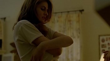 True DetectiveS01E02のアレクサンドラダダリオとウディハレルソンのセックスシーン