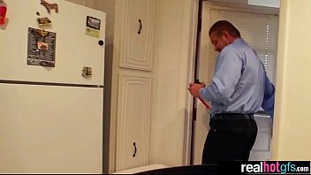 本当の角質のガールフレンドの愛は、セックスビデオを撮影します-08