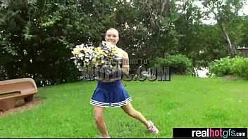 本当のホットガールフレンドはカメラ映画でハードセックスを楽しむ-29