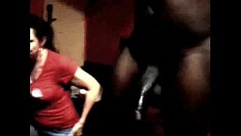 隣人ネガオとセックスするマレッサ