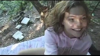 4695416ツリーハウスで彼の妹ではないクソ！