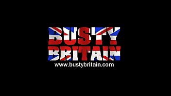 巨乳イギリスアレクシスメイとダニカ