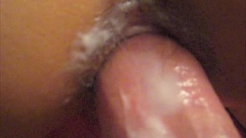 アマチュアフランスのアジアのティーンはクリーミーな膣で激しくセックスされました