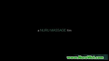 NuruMassage滑りやすい官能的なセックス23