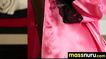 いたずらなひよこは素晴らしい日本のマッサージをします15