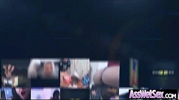 大きな油を塗ったウェットバットガールとのアナルセックス（マディオライリー）映画-21