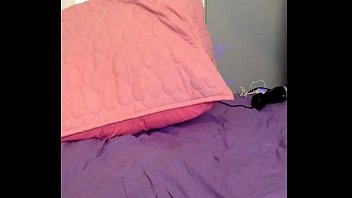 彼女が無料の大きな自然のおっぱいHDポルノb5Pornb5を絶頂するまでエッジング