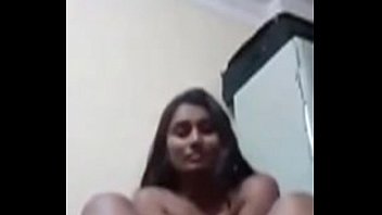 SwathiNaidu全裸自撮りビデオマンコ乳首ショー