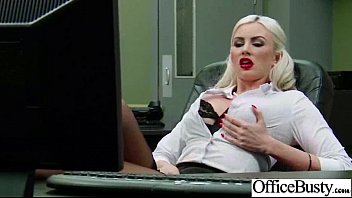 巨乳の素晴らしいWokerGirl（ジジ・アレンズ）がオフィスでハードセックスをするクリップ-11