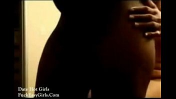 黒人の女をクソ太った男