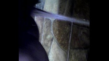 私の古い放尿、私は彼女の尿を飲みたい