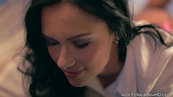 フェラチオ美ブルネット熟女