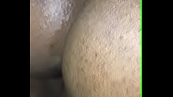 おいしい黒いお尻の異人種間のギャップジャマイカをクソお尻