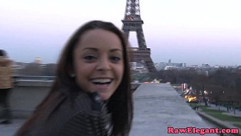 ピックアップされたフランスのベイビー異人種間のbuttfucked