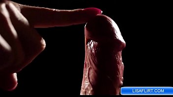 素敵なディックと黒い環境との情熱的な角質のセックス