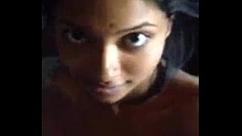 シャワーで若いインドの自分撮り-XVIDEOS.COM