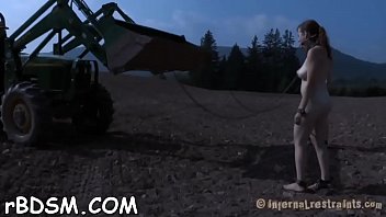 檻に入れられた天使は懲罰が必要