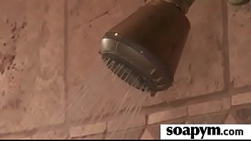 マッサージ師は巨大なコックを撫でて、絶頂12を味わう