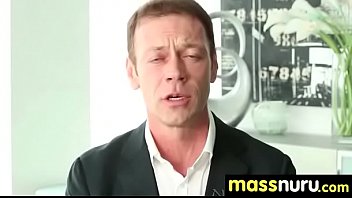 いたずらなひよこは素晴らしい日本のマッサージをします24