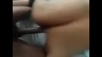 そのお尻を私の夫に投げ返す