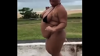 Горячая сексуальная девушка Carioca из Рио-де-Жанейро
