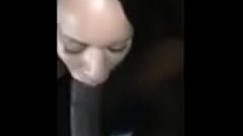 2人の白いギャルに吸い込まれてからかわれた黒い男-p..com