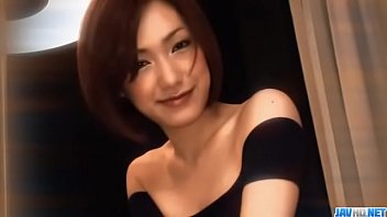 素人熟女の飯野ねねが天使のようにチンポを吹く-Javhd.netでもっと見る
