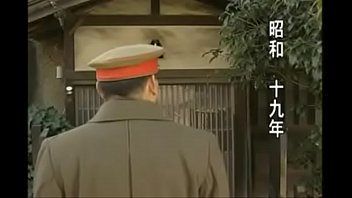 チョイ、妻、友人、恋をしていないとき、日本の物語を死ぬ