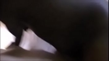 黒人妻が犯されながらムラムラしちゃう