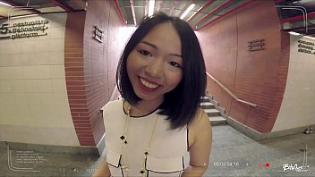 海外の雌犬-野生の入れ墨されたタイのジュレカは彼女のピアスの猫を激しくセックスさせます