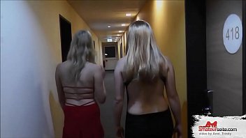 クライアントのための2つの趣味の娼婦