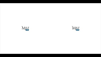 MilfVR-ベッドバット＆ビヨンドフィートサラヴァンデラ
