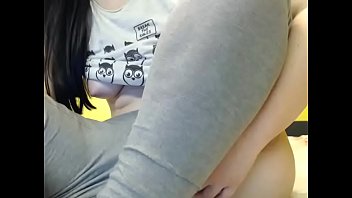 大きな戦利品オタクおもちゃの猫無料いじめ