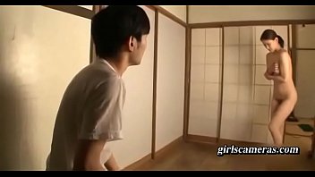 強い！息子の極太肉棒の匂いが忘れられない。すべての継母のうち 9 人。