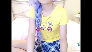 エミー賞の5月27日のカムガールショー-1Girl1Cam.comで詳細