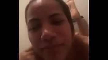 アメリカ合衆国のドミニカ人のセクシーなおっぱい