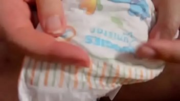 т. отлично смотрятся с этим захватывающим грязным подгузником