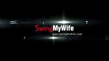 エキゾチックな主婦は完全な見知らぬ人をファック