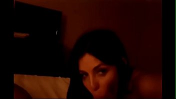 テレビの夜の速いフォーサム