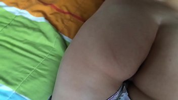 合格するために生徒が先生とセックスする