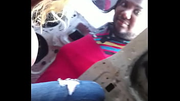 クリス・バングは、フダ州ジャクソンビルのおばあちゃんが彼女のおっぱいから絶頂を迎えていることを示します。