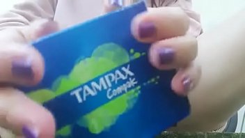 真的很危险的视频我在一个邻居的车库里换了一张内部卫生巾