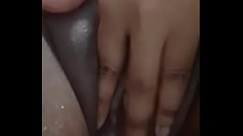 私の友人はこのビデオのおしっこが本当に良いと私を驚かせました！