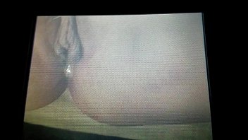 ぽっちゃり妻のための大きな滴る中出し