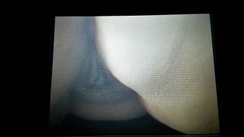 私のぽっちゃり妻を中出し