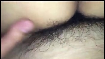 小さなコックはそれを私の瓶に入れるのが好きです