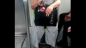 メトロCDMXおっぱい盗撮ぽっちゃり
